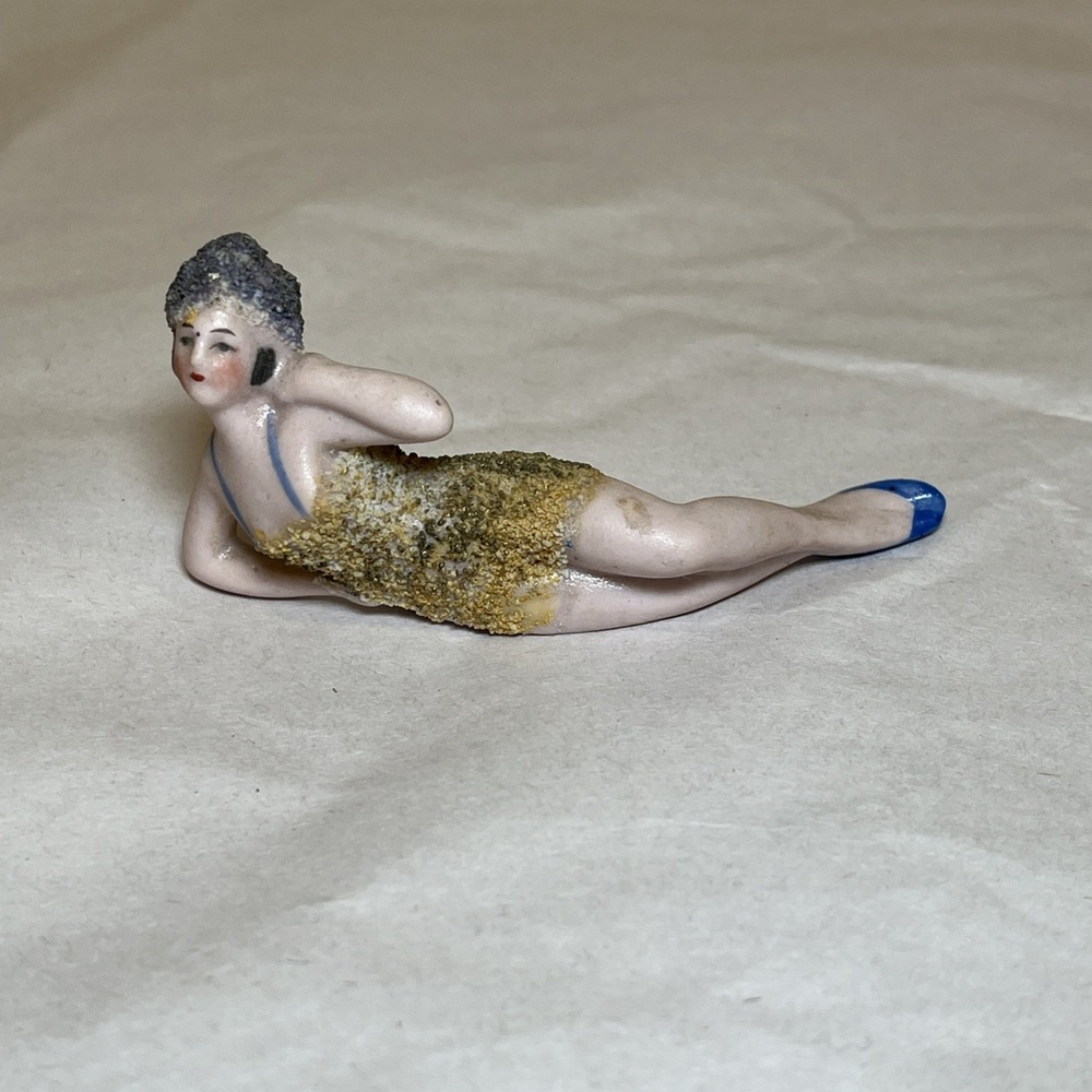 ANTIQUE ART DECO GERMAN BISQUE BATHING BEAUTY NUDE FIGURINE Vtg 5684 Textured